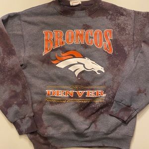 Vintage Broncos sweatshirt